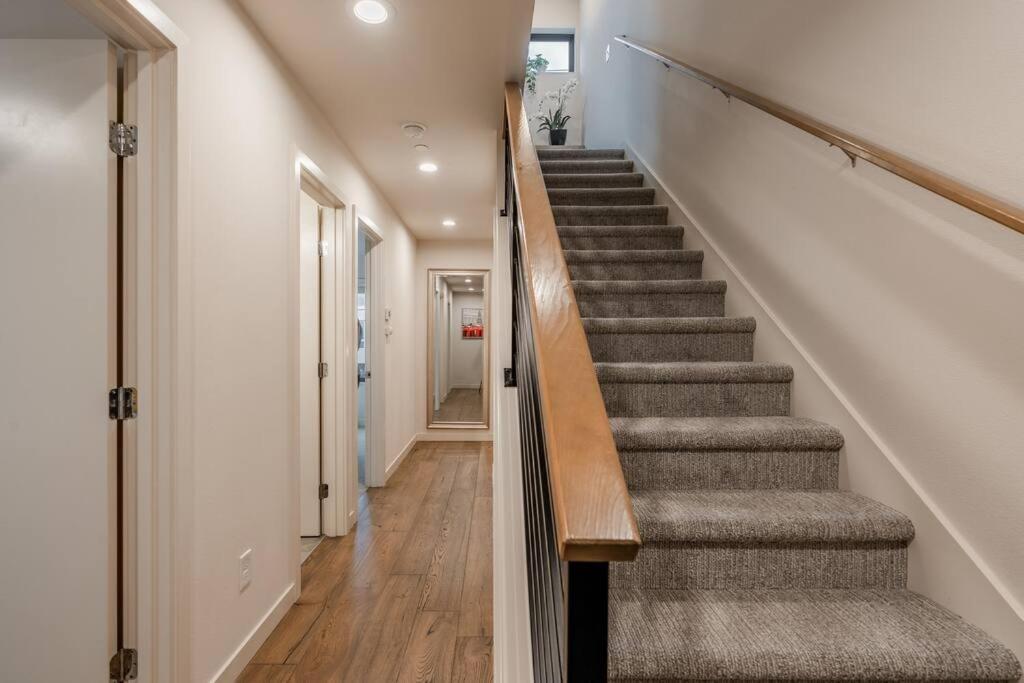 West Seattle'S Modern Townhome Ngoại thất bức ảnh