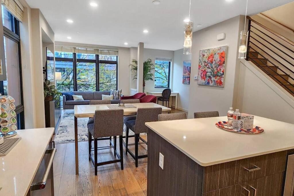 West Seattle'S Modern Townhome Ngoại thất bức ảnh