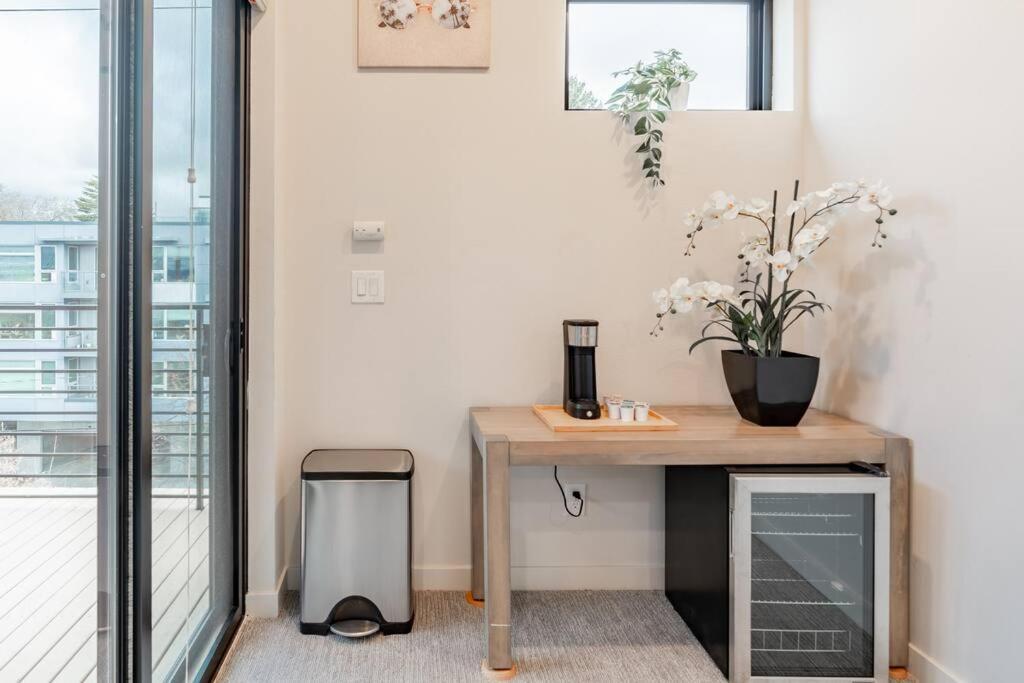 West Seattle'S Modern Townhome Ngoại thất bức ảnh